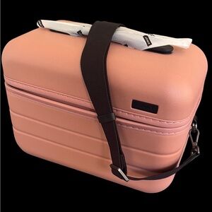AWAY-Train Case-Clay Pink New, no box-Free Gift